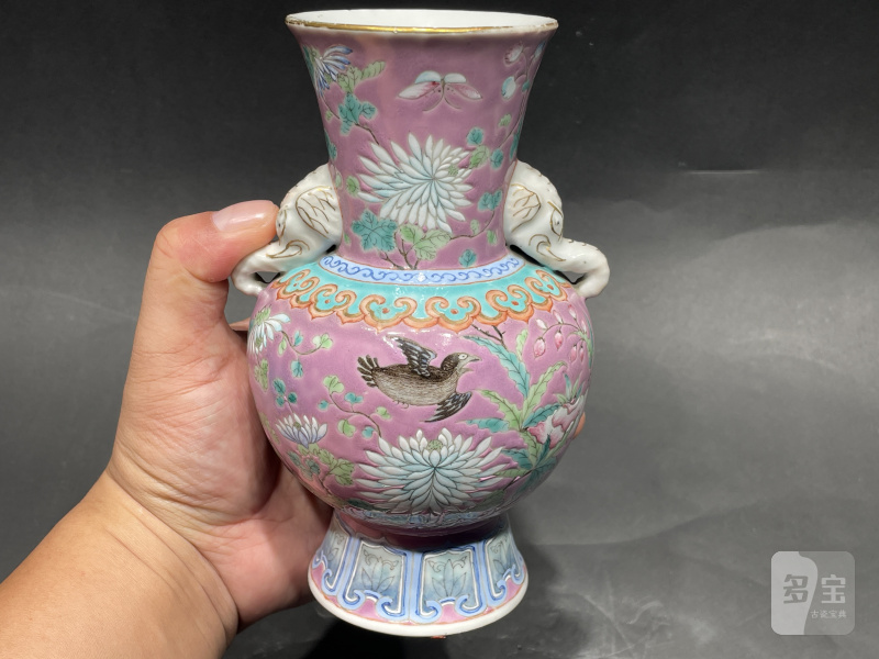 清光绪 宫粉地粉彩花鸟纹象耳尊一对 - 图11